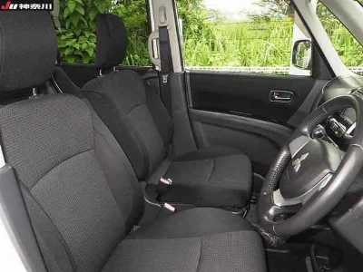 Mitsubishi Delica D:2