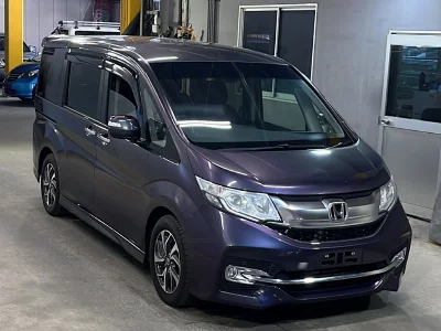 Honda STEPWGN SPADA