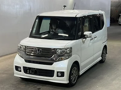 Honda N BOX CUSTOM