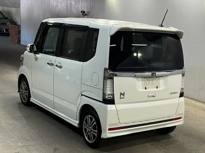 Honda N BOX CUSTOM