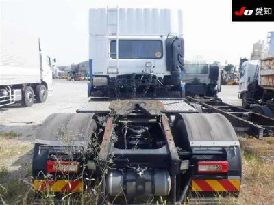 NISSAN DIESEL (UD) QUON
