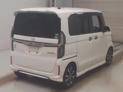 Honda N BOX CUSTOM