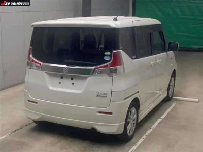 Suzuki Solio