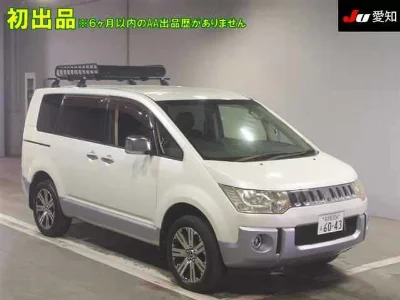 Mitsubishi DELICA D5