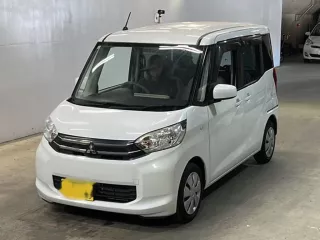 Mitsubishi eK X Space