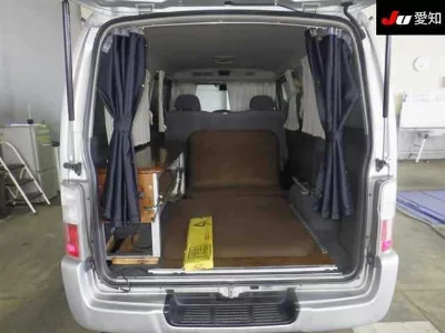Nissan Caravan