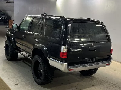 TOYOTA HILUX SURF