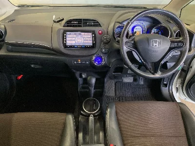 Honda FIT SHUTTLE HYBRID
