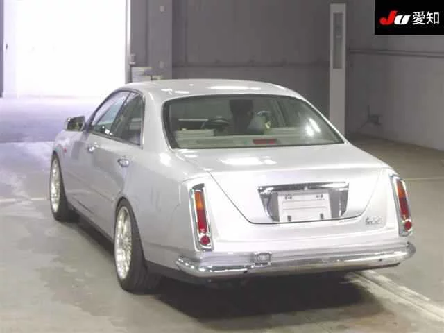 Mitsuoka Galue II  с аукциона в Японии