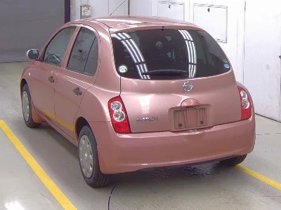 Nissan March
