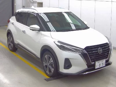 NISSAN KICKS
