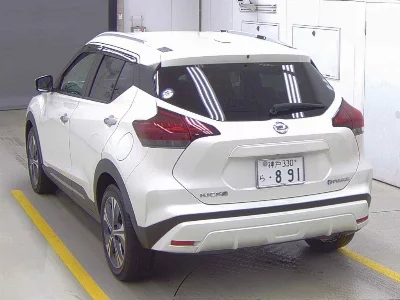 NISSAN KICKS