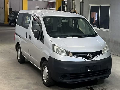 Nissan NV200 VANETTE VAN