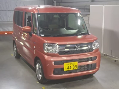 Suzuki Spacia