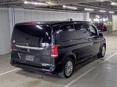 Mercedes-Benz V-Class