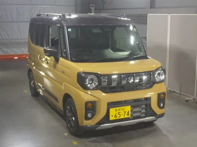 Suzuki Spacia Gear