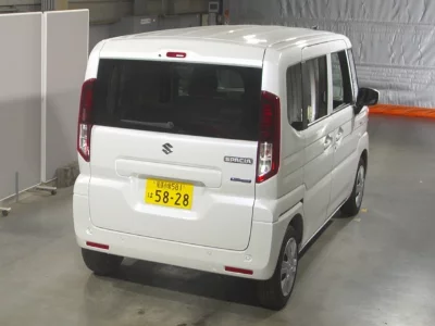 Suzuki Spacia