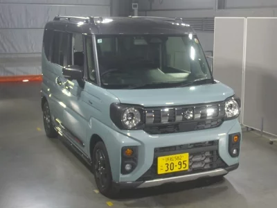 Suzuki Spacia Gear