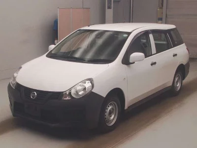 Nissan AD