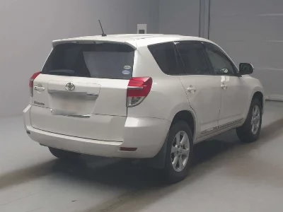 Toyota Vanguard