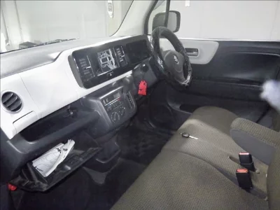 SUZUKI MRWAGON