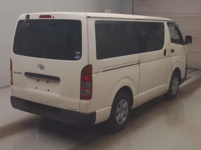 Toyota RegiusAce