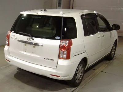 Toyota Raum