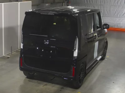 Honda N BOX CUSTOM