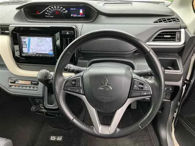 Mitsubishi Delica D:2  с аукциона в Японии