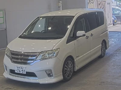 NISSAN SERENA