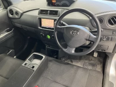 Toyota bB