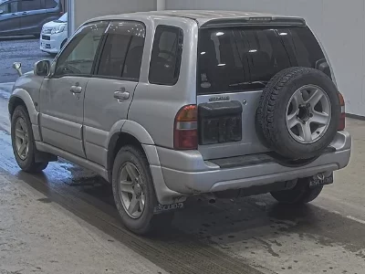 Suzuki Escudo