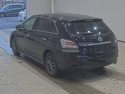 Toyota Mark X Zio