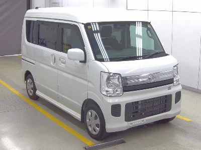 Nissan NV100 Clipper Rio