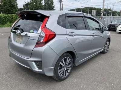 Honda FIT HYBRID