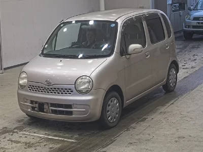 Daihatsu Move Latte