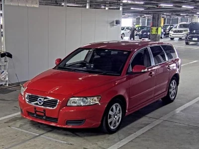 Volvo V50