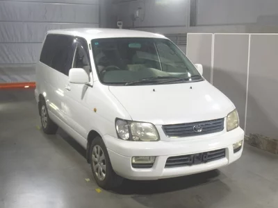 Toyota Lite Ace Noah