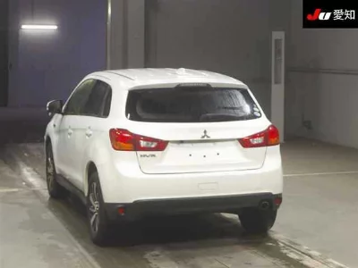 Mitsubishi RVR