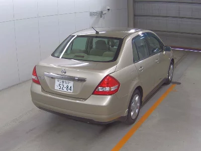 Nissan Tiida Latio