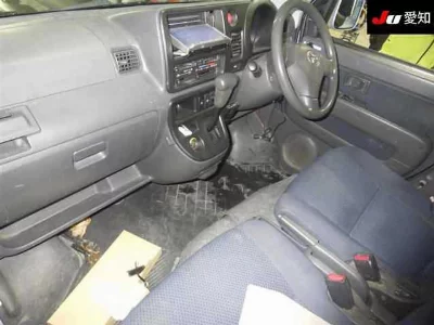 Toyota Pixis Van