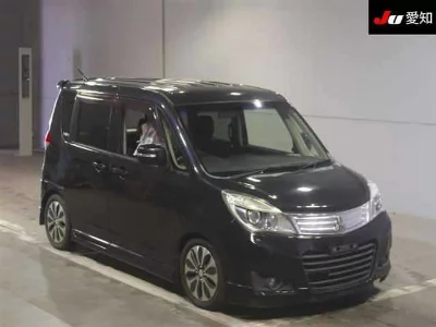 Mitsubishi Delica D:2