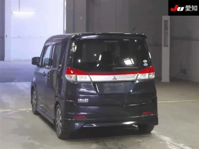Mitsubishi Delica D:2