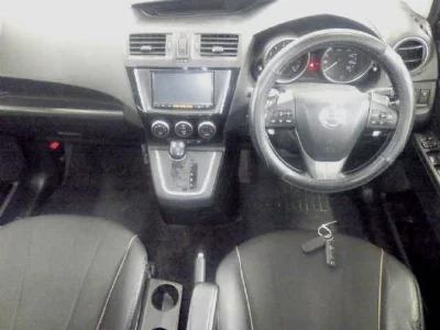 Nissan Lafesta
