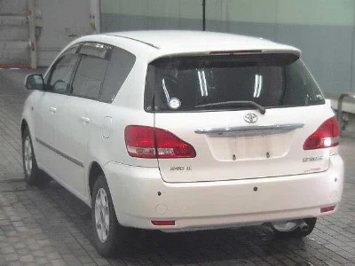 Toyota Ipsum