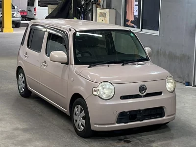 Daihatsu Mira Cocoa