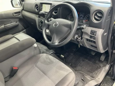 NISSAN CARAVAN