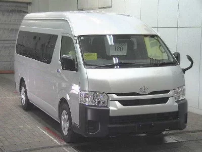 Toyota HiAce Commuter