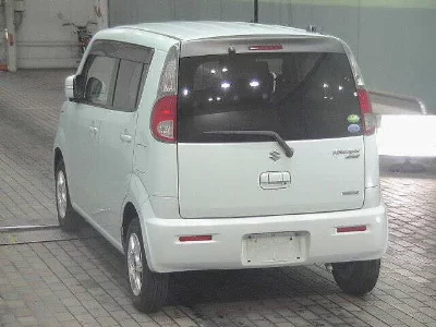 Suzuki MRWAGON