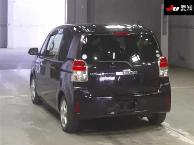 Toyota Spade